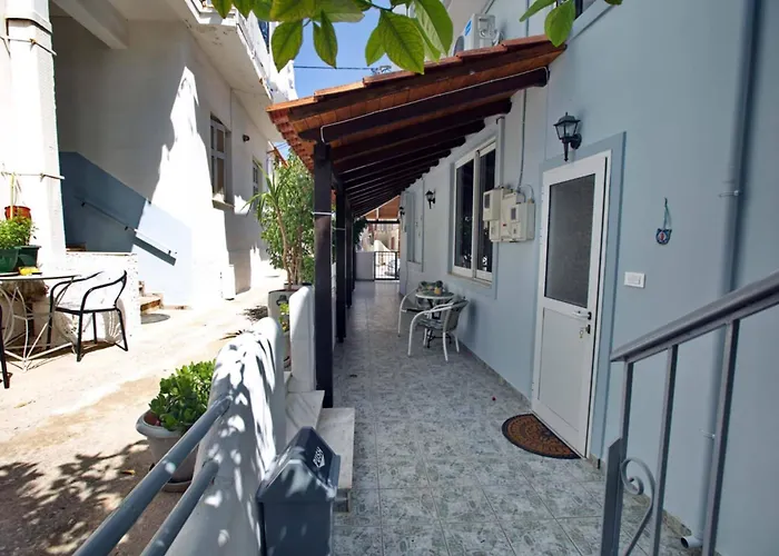 Sophia's Summer Appartement