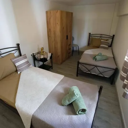 Sophia's Summer Apartment